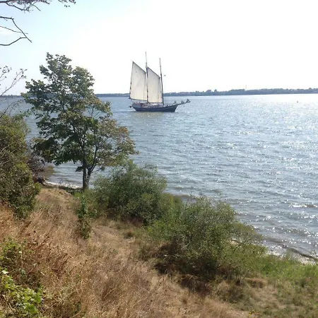 Hausboot Daenholm *